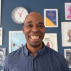 <div class="uk-background-default uk-flex uk-flex-middle uk-flex-center uk-flex-column"><i class="uk-text-muted" uk-icon="user"></i>Tyrone</div>